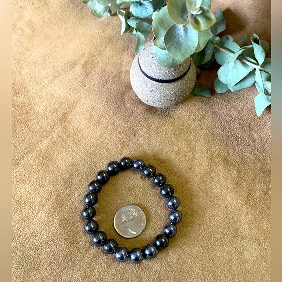 Hematite Bracelet (not magnetic) - Picture 1 of 4
